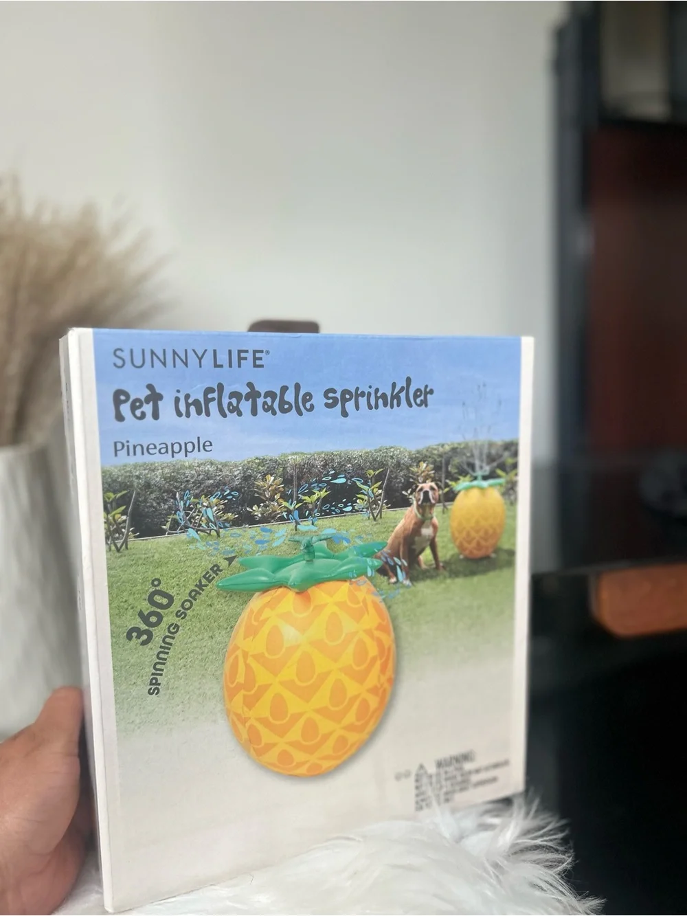 Sunnylife Pineapple Pet Inflatable  20” Sprinkler - Yellow & Green new in box